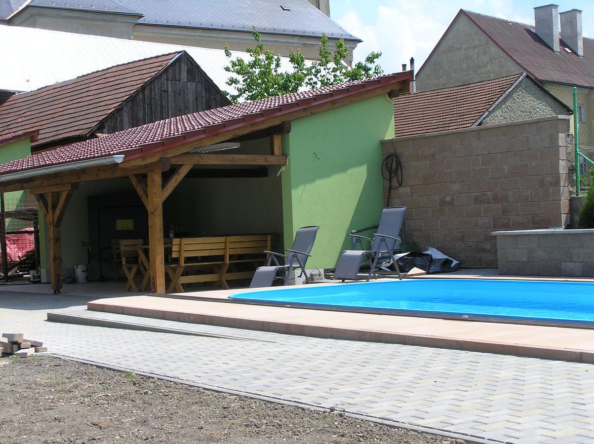 Penzion U Tomášů Vsechovice Exterior foto